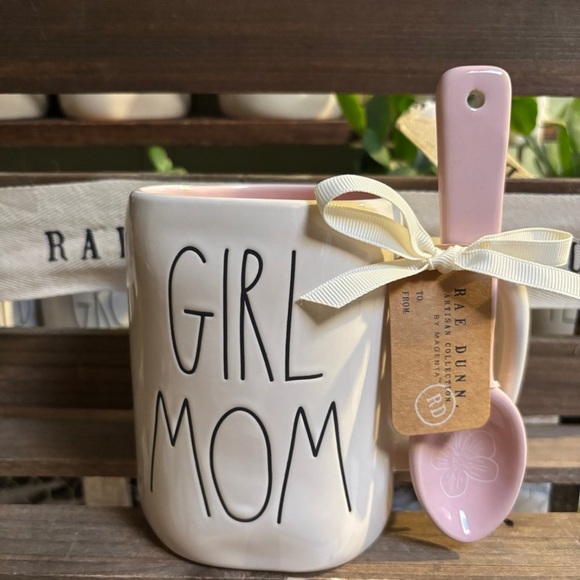 Other - Rae Dunn Mug